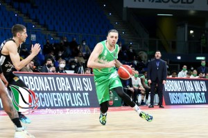 Germani Brescia, Amedeo Della Valle eguaglia Lee Moore e Marcus Landry