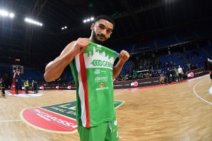 Panathinaikos reportedly to sign Naz Mitrou-Long