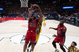 Olimpia Milano, Kyle Hines scollina i 700 rimbalzi offensivi in carriera