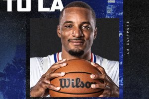 Ufficiale la trade tra Clippers e Trail Blazers