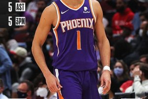 I Suns toccano anche il +27, Chicago non completa la rimonta nel finale