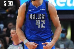 I Dallas Mavericks con cinque uomini in doppia cifra chiudono la striscia di Miami