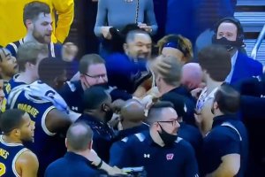Michigan to suspend Juwan Howard for the rest of the regular season