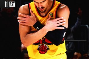 Trae Young sente aria di playoff: 41 punti e Raptors al tappeto