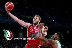 Olimpia Milano, domani arriva Cremona. In mattinata la valutazione sugli assenti