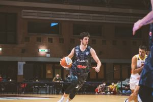 Sullivan nei secondi finali regala la vittoria a Ravenna. Eurobasket ko in volata