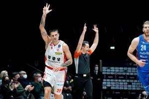 Andrea Cinciarini fa la storia: è tripla doppia contro Treviso