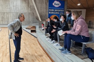FIBA, procede il programma di mentoring per le allenatrici