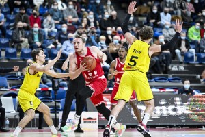 È notte fonda ad Anversa per la Pallacanestro Reggiana. I Giants vincono di 42 punti