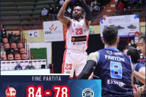 25 di Rush, il recupero è di Forlì: Ferrara ko nonostante Mayfield