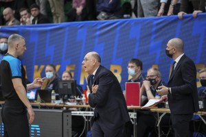 Reggio, Caja: “Partita difficile e molto fisica. Bene nel secondo tempo”
