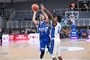 Il PalaLeonessa canta “Madonnina dai riccioli d’oro”, con Treviso arriva il record: 10 W