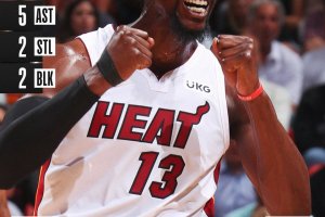 Ad Est comanda Miami: 20 di Vincent, Chicago ko