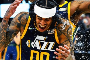 Duello ad alta quota Clarkson-Fox, Utah batte Sacramento