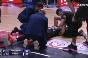 Cremona, brutto infortunio al ginocchio per Andrea Pecchia: giocatore uscito in barella