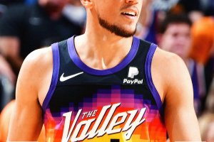 I Phoenix Suns si impongono sui 76ers e Boston ringrazia