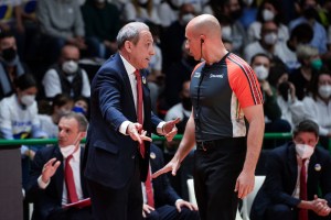 Ettore Messina: “Complimenti al secondo quintetto, grande vittoria”