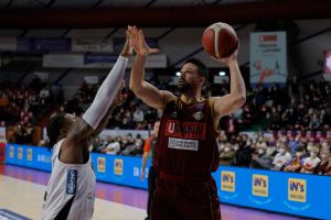 Umana Reyer Venezia, massimo in carriera per rimbalzi per Mitchell Watt