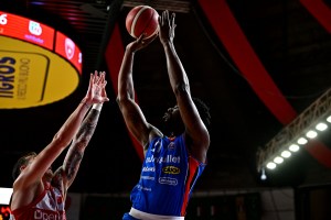 Hyundai Mobis Phoebus, ufficiale la partenza di Henry Sims