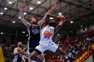 Multe per Fortitudo Bologna e VL Pesaro