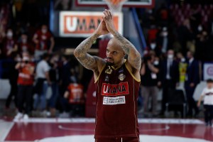 Venezia, piccola lesione muscolare alla coscia sinistra per Jordan Theodore