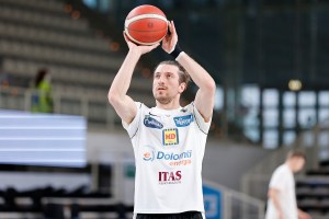 Trento signs Toto Forray to contract extension