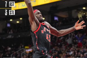 Siakam e Trent concludono la rimonta dal -24 e Toronto batte Houston