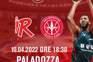 Domenica con Trieste si gioca al PalaDozza: tornano le divise UNAHOTELS Edition