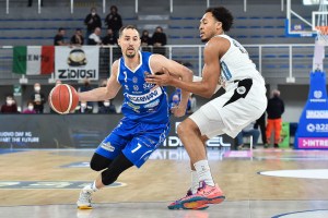 Germani Brescia, si tratta con Petrucelli. Fumata bianca in arrivo per Cobbins, Gabriel e Burns?