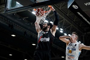 Virtus Segafredo Bologna, prima doppia doppia in Serie A per Toko Shengelia