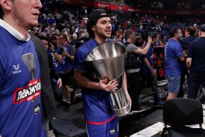 Anadolu Efes says goodbye to Shane Larkin: “Thank you, Sugar Shane”