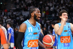 Napoli saluta Jordan Parks