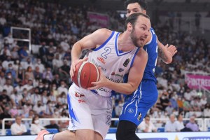 Germani Brescia signs Miro Bilan