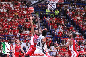 Olimpia Milano: in Gara 4 nuovo record di palle rubate