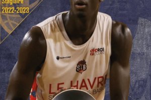 Boulogne-Levallois Metropolitans 92 firma Idrissa Ba