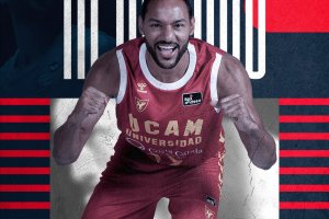 Sadiel Rojas extends with Murcia