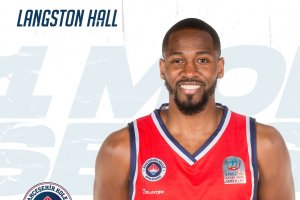 Langston Hall rinnova con il Bahcesehir