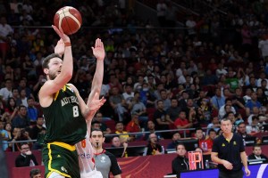 Sacramento firma ufficialmente Matt Dellavedova