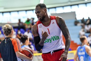 Olimpia Milano reportedly offered DeShaun Thomas a contract