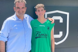 Raggisolaris Faenza, tesserato il playmaker Paolo Bandini