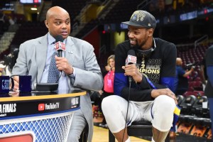 Durant a Barkley: “Autista del bus? Stronz***, sapete solo odiare”