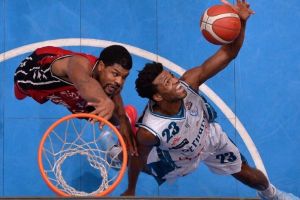 Happy Casa Brindisi, la storia di Jordan Bayehe