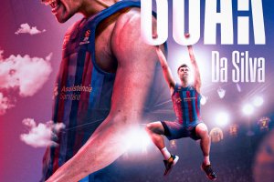 Fc Barcelona officially signs Oscar da Silva