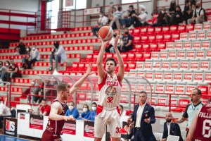Ravenna firma la guardia classe ’99 Federico Bonacini