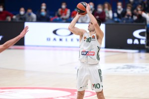 Virtus Bologna, tentativo per Ioannis Papapetrou. Poi un esterno straniero