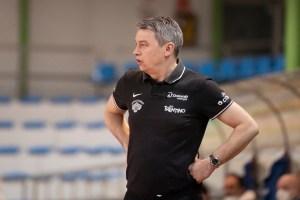 Si separano le strade di Aquila Basket Trento e coach Marco Albanesi