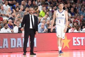 Real Madrid announces Chus Mateo as head coach