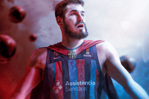 Barcelona signs Nikola Kalinic