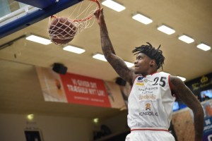 Blu Basket, c’è l’accordo con Travis Taylor