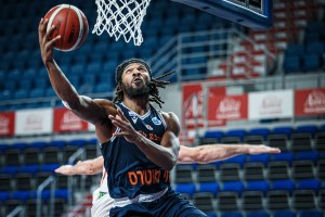 Verona cerca tre stranieri: nel mirino Wayne Selden?